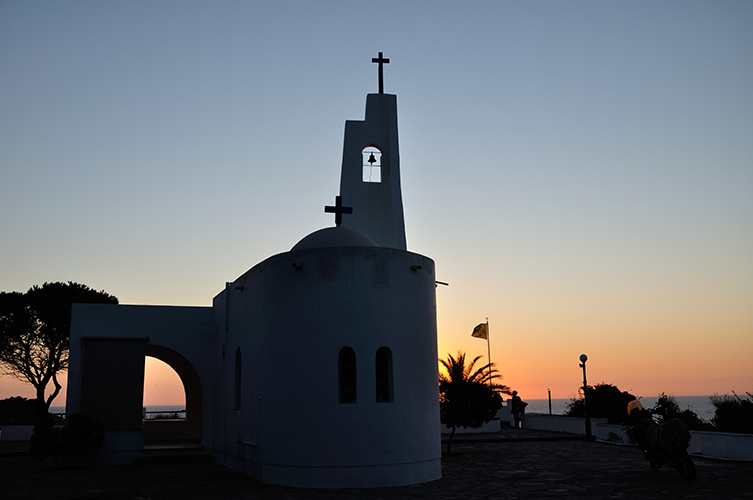 Ο ιδιόρρυθμος ναός του Αγίου Νικολάου στο Ποτάμι