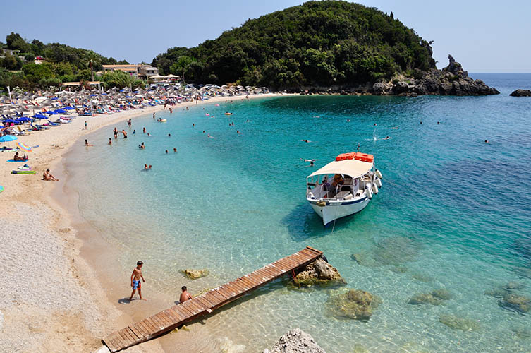 Οι όμορφες ηπειρωτικές ακτές του Ιονίου και ο λόγος που θα τις ξαναεπισκεφτώ