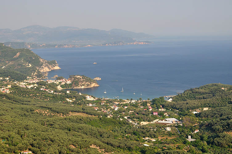 Οι όμορφες ηπειρωτικές ακτές του Ιονίου και ο λόγος που θα τις ξαναεπισκεφτώ