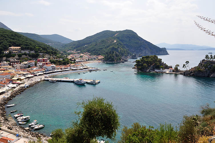 Οι όμορφες ηπειρωτικές ακτές του Ιονίου και ο λόγος που θα τις ξαναεπισκεφτώ