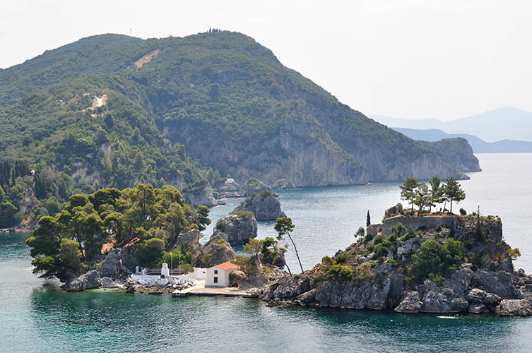 Οι όμορφες ηπειρωτικές ακτές του Ιονίου και ο λόγος που θα τις ξαναεπισκεφτώ