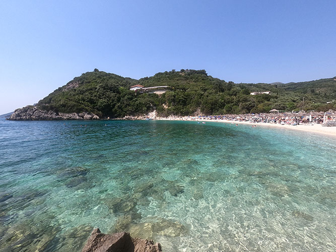 Οι όμορφες ηπειρωτικές ακτές του Ιονίου και ο λόγος που θα τις ξαναεπισκεφτώ